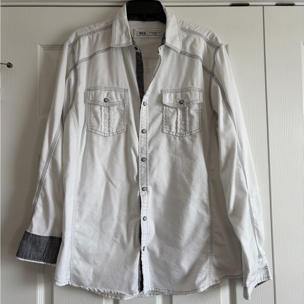 BKE White Shirt with Gray Accents
